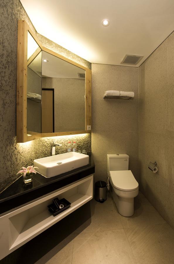 Hotel Ayaartta Malioboro 3*